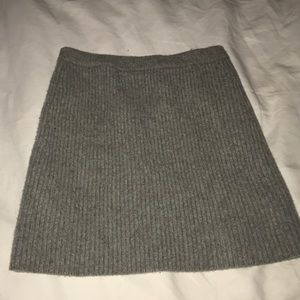 Grey skirt
